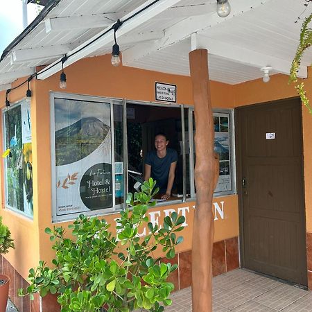 Auberge de jeunesse Alpha Arenal à La Fortuna Extérieur photo